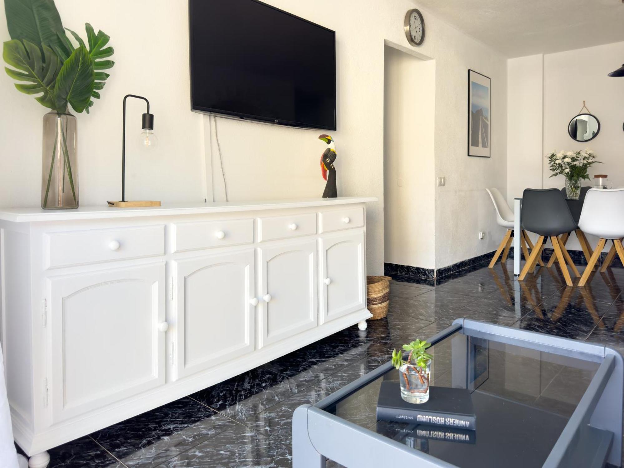 Amazing 3-Bedroom Apartment. Pool And Sea View! 洛斯克里斯蒂亚诺斯 外观 照片