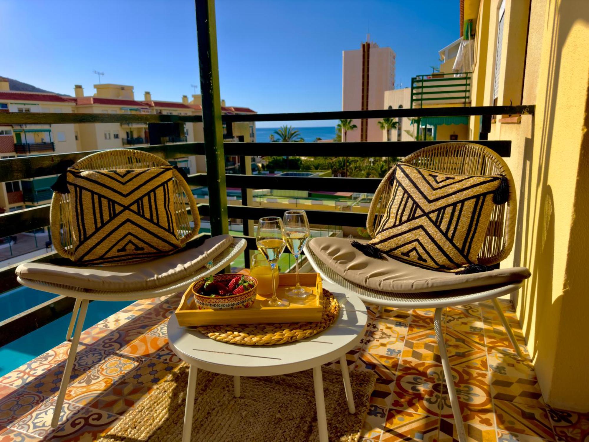 Amazing 3-Bedroom Apartment. Pool And Sea View! 洛斯克里斯蒂亚诺斯 外观 照片